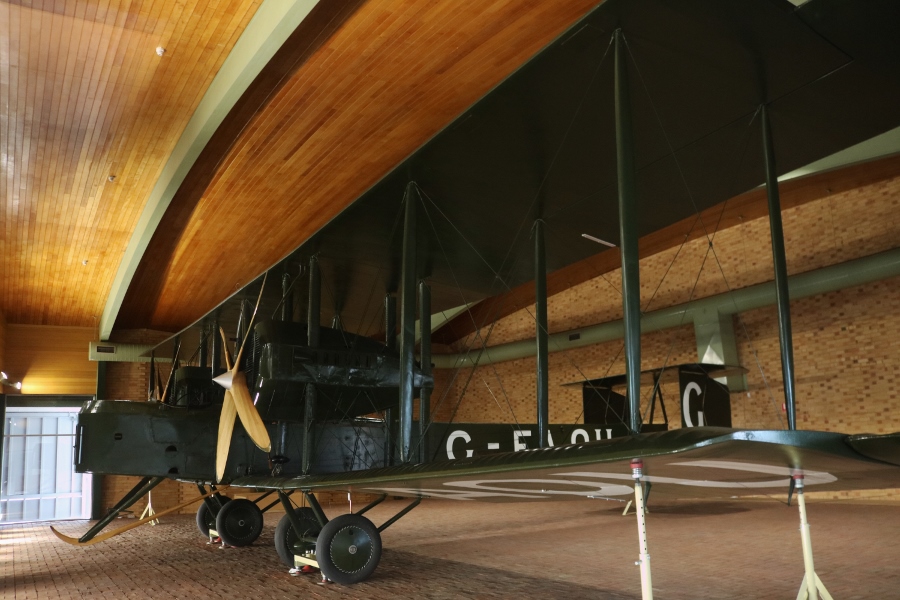 1919 England to Australia Great Air Race: The cont …