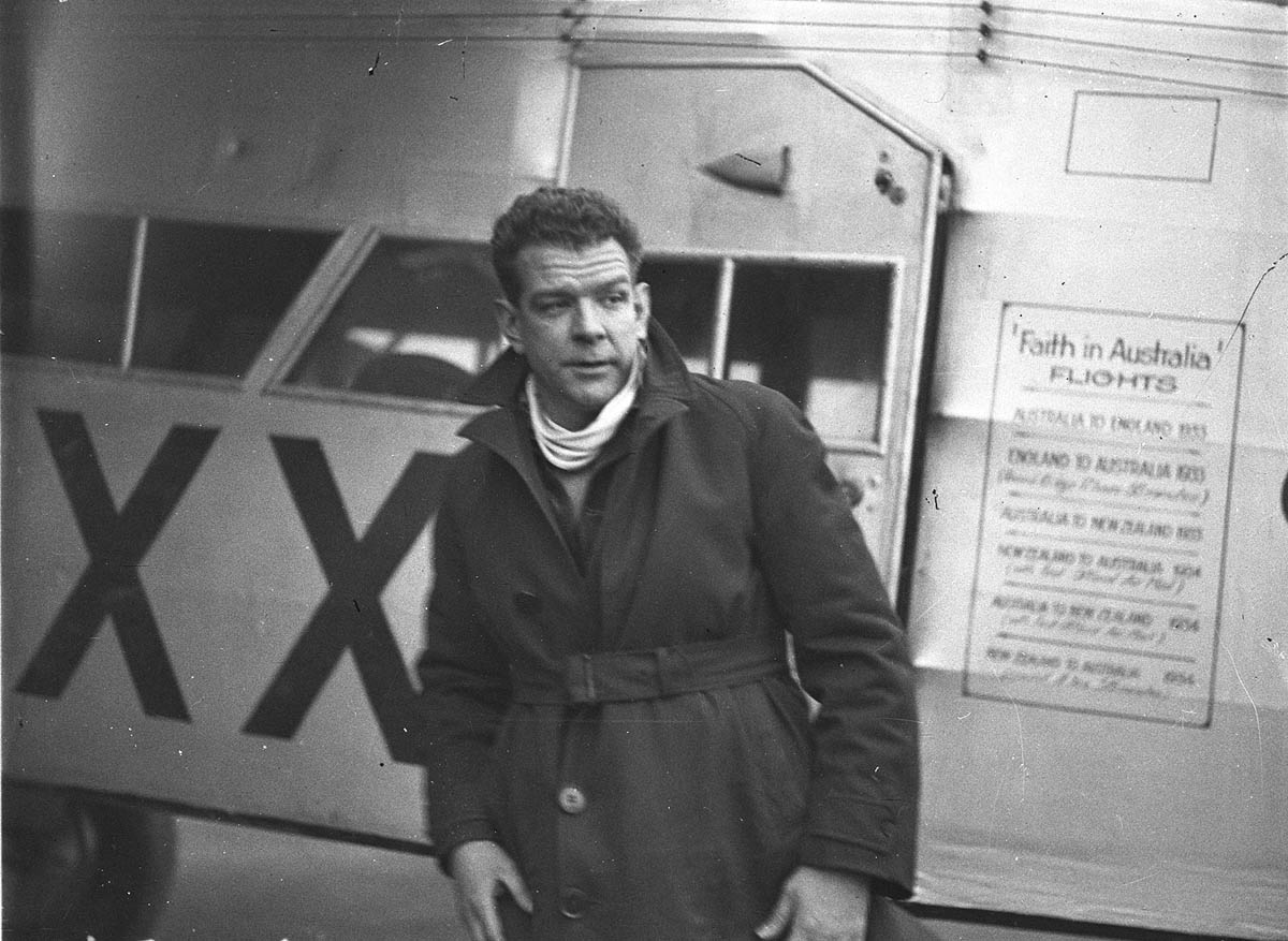Charles Ulm: A flying life