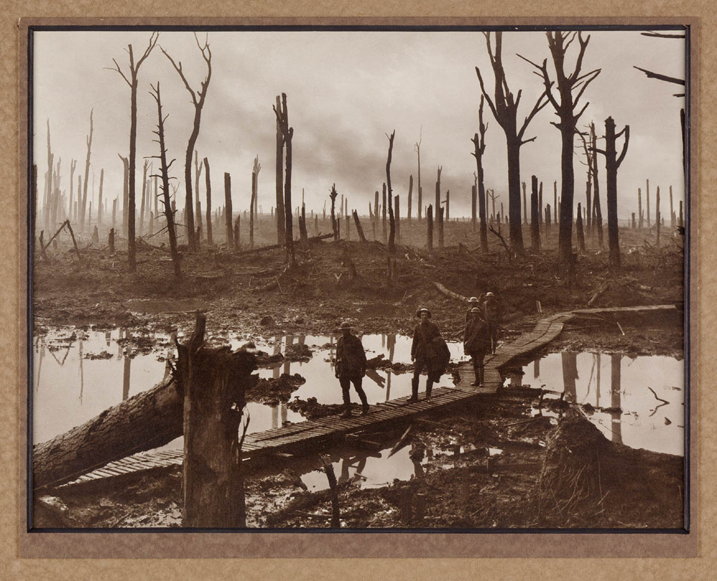 Reading Ypres-Passchendaele; Destruction witnessed …
